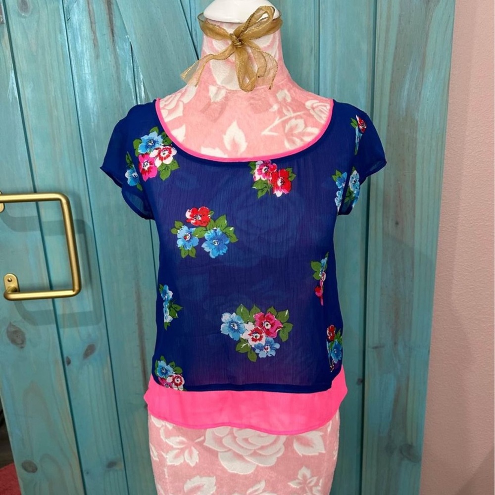 Hollister Blue Floral Cropped Blouse - XS